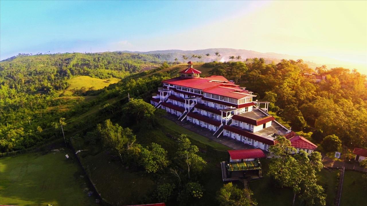 Caliraya Resort Club Lumban Exterior photo